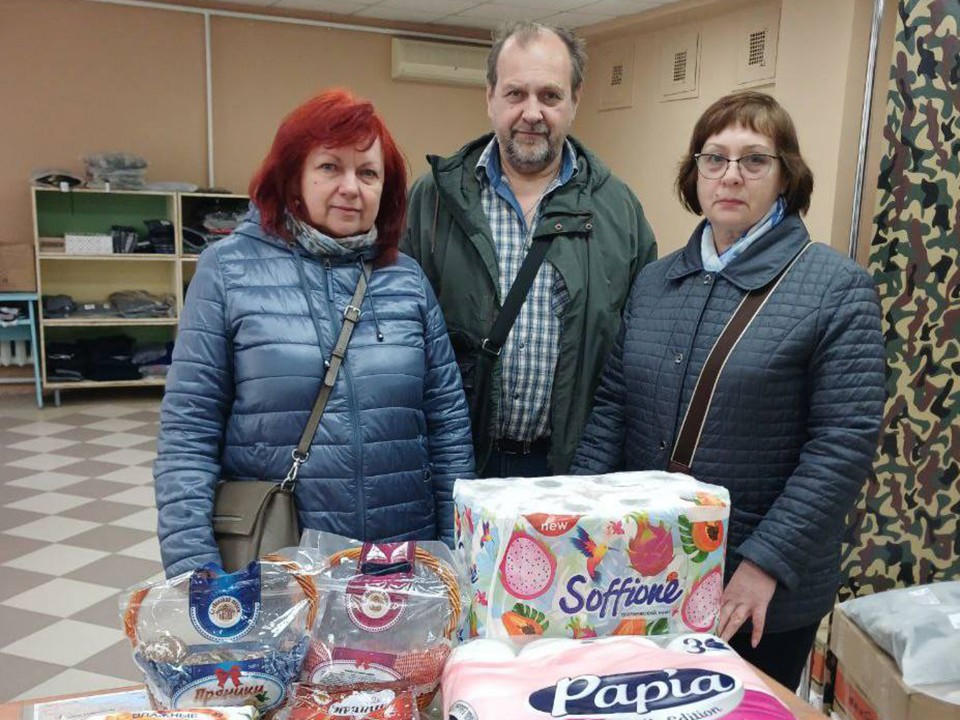 Жители Волоколамска собирают продукты и лекарства для защитников на СВО