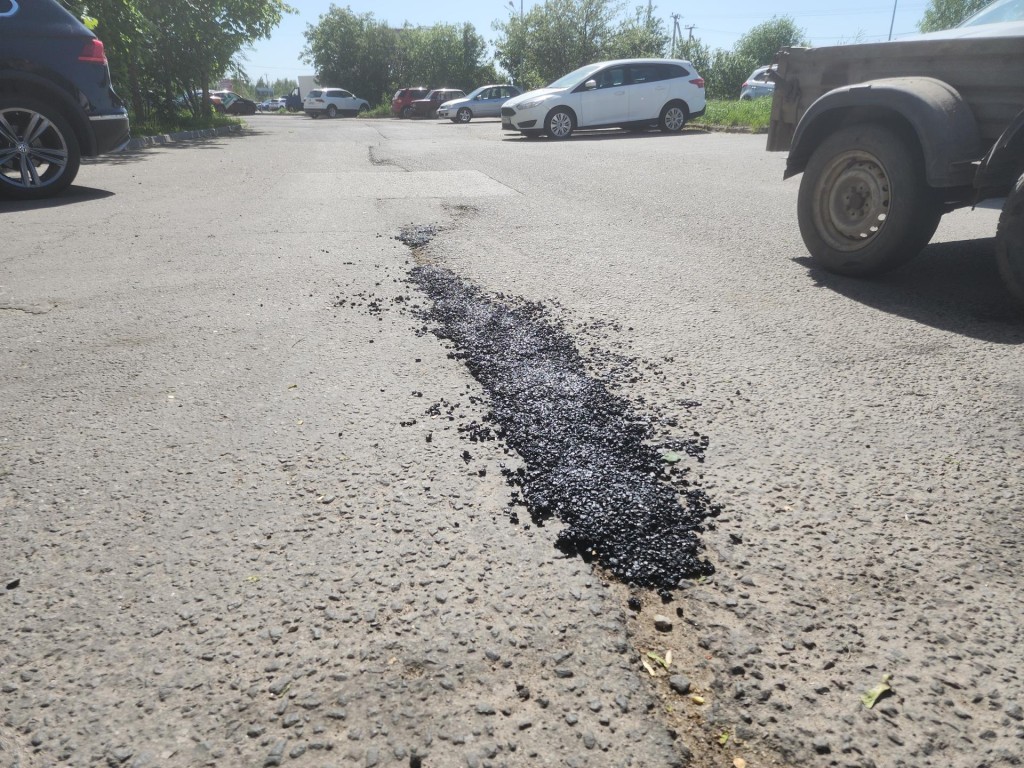На Школьном бульваре начался ремонт дороги