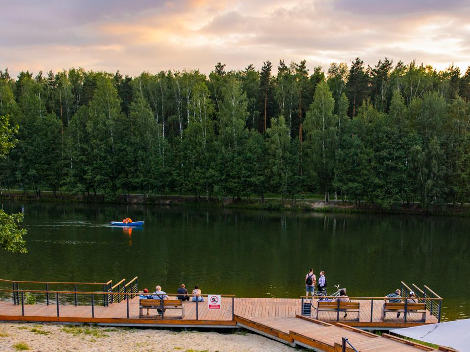 Где в Электростали лучшие места для майских фотосессий