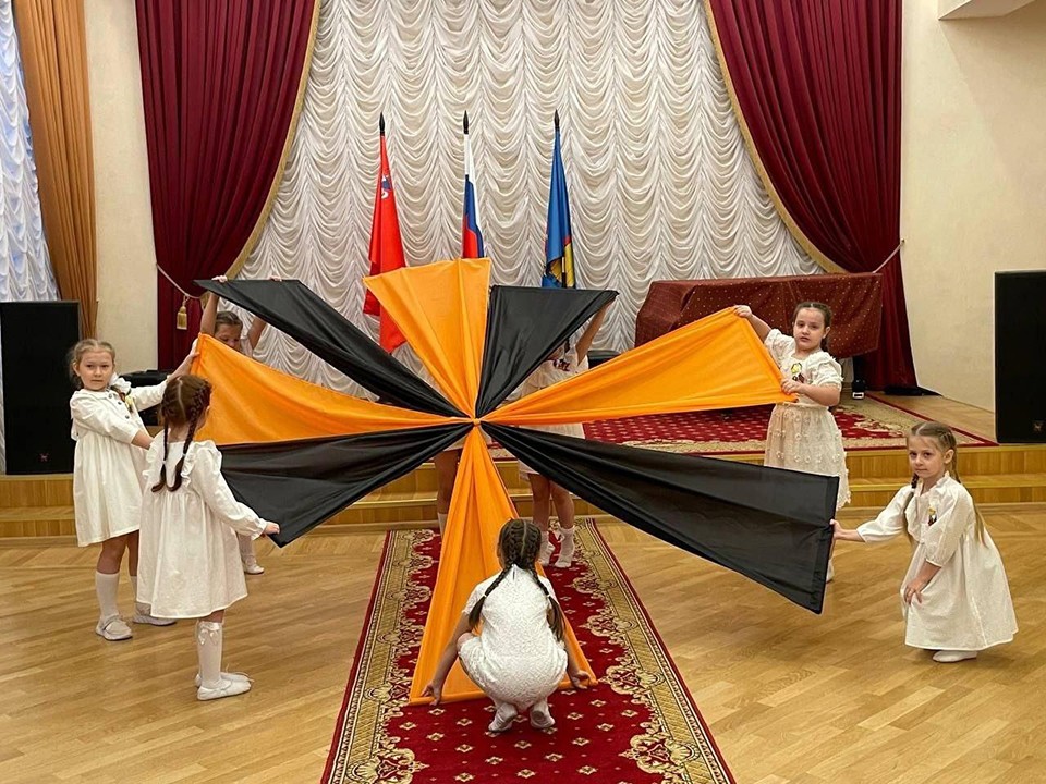 Воспитанники детских садов Власихи представили трогательные номера на творческом конкурсе