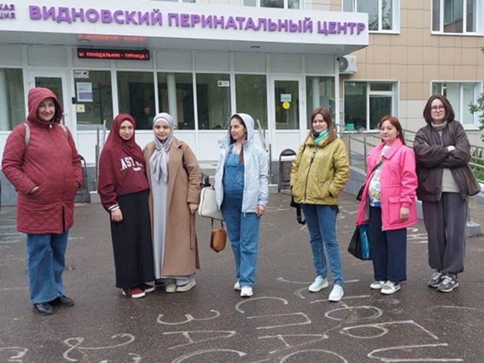 Будущим мамам из Чехова показали условия родов в Видновском перинатальном центре