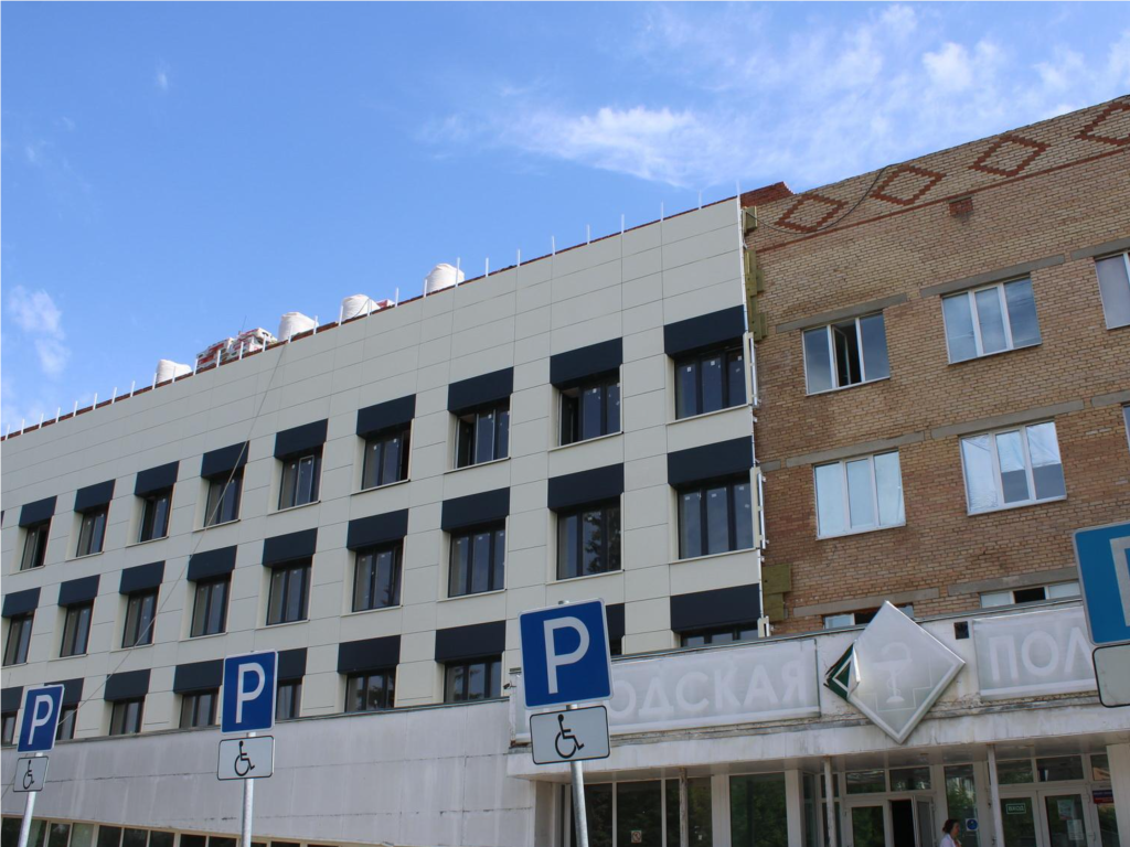 Врачи Ивантеевской поликлиники переедут в отремонтированное здание в августе