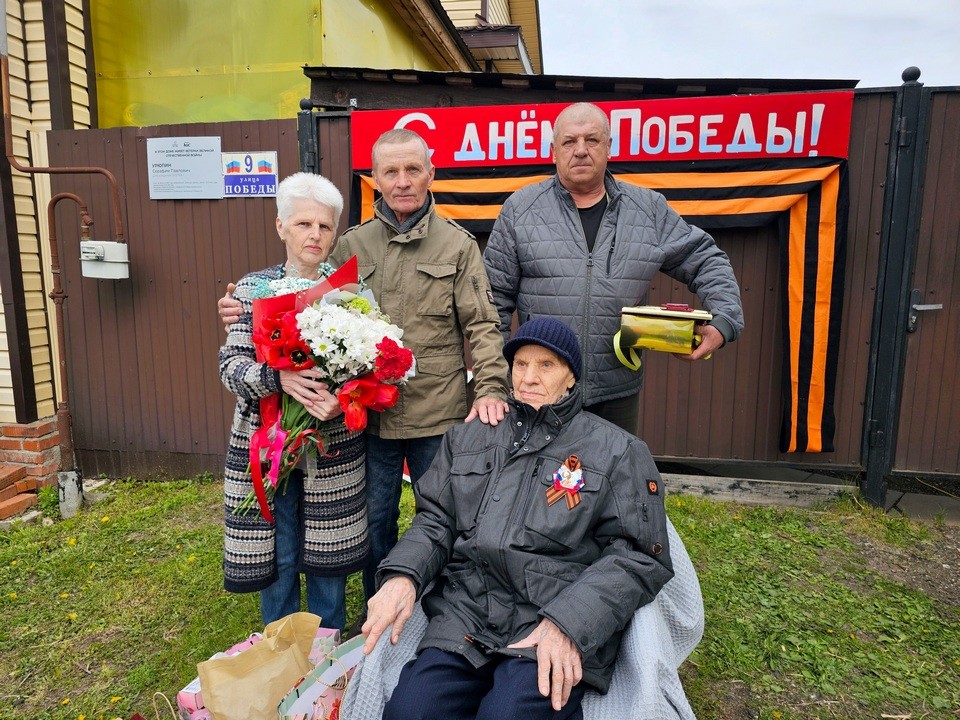 В Луховицах ветеранов ВОВ поздравили с 80-летием Великой Победы