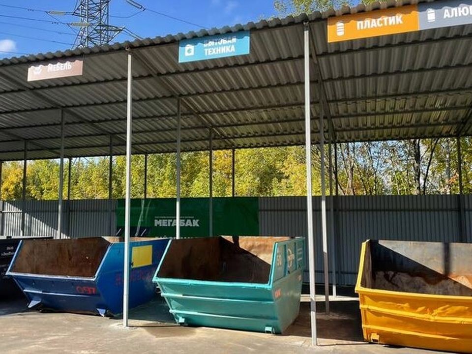В праздники с контейнерных площадок Подмосковья вывезли 2 млн куб. м мусора