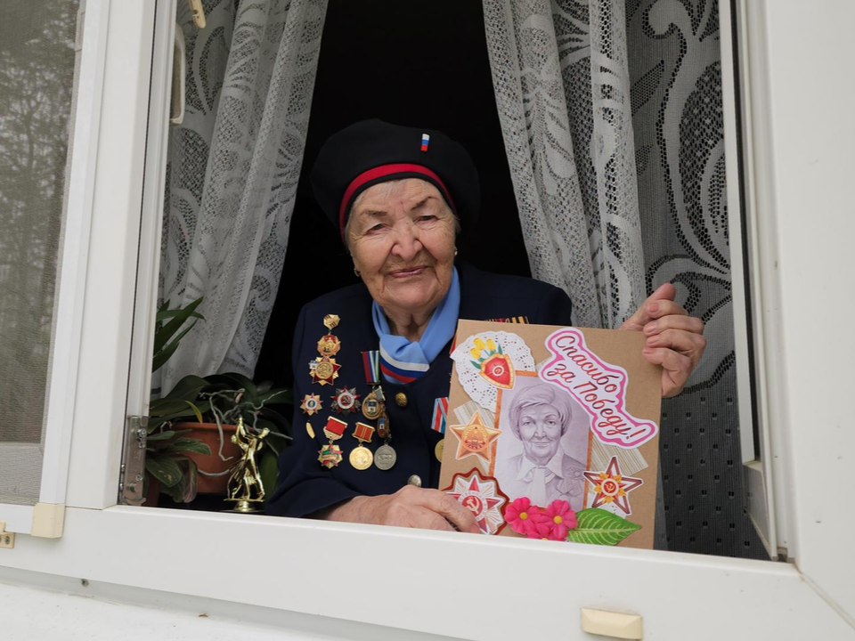 Концерт организовали во дворе ветерана-фронтовика в Кашире