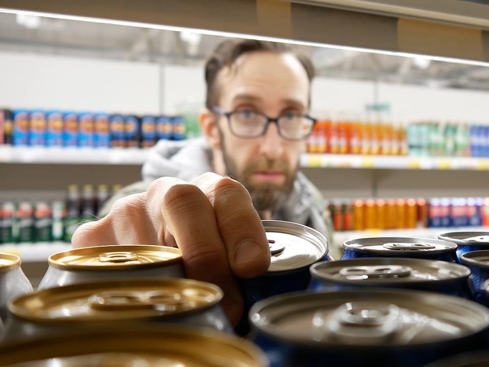 Биометрия упростит идентификацию человека при покупке товаров с возрастным ограничением