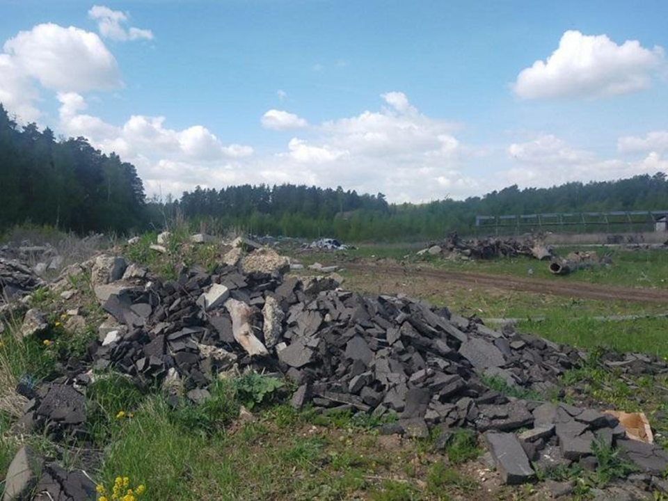 Экоинспекторы напомнили владельцам участка в деревне Полушкино о правилах землепользования