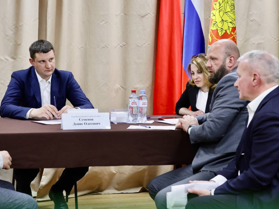 Глава округа Семенов поможет решить проблемные вопросы жителей Павловского Посада