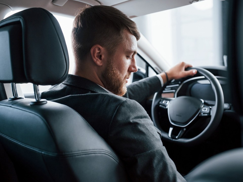 Эксперт назвала неочевидный источник заболеваний в автомобиле