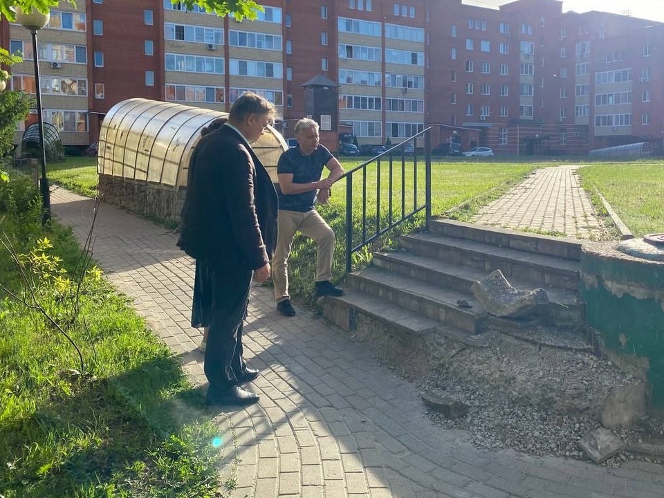 В наукограде 5 июня пройдет выездная администрация по вопросу улучшения придомовой территории