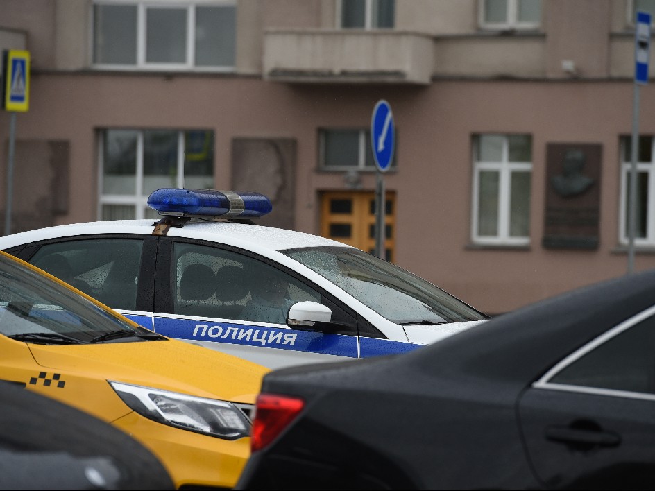 В понедельник утром подмосковные дороги загружены на пять баллов