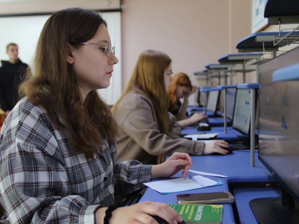 Студенты из Лыткарина готовятся к работе в ведущих банках страны