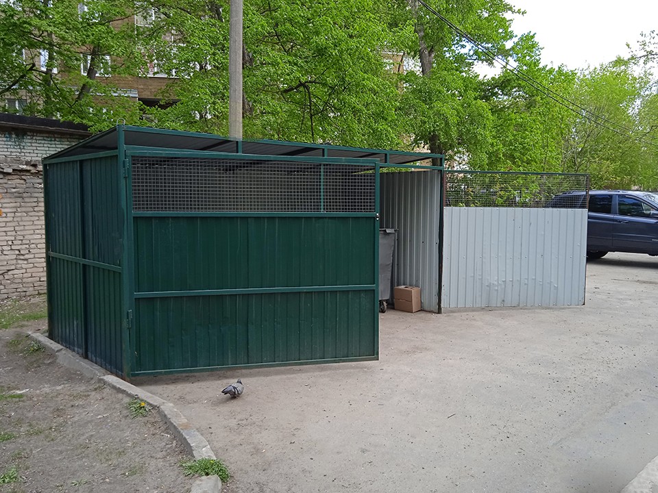 В Парфеновской привели в порядок мусорную площадку