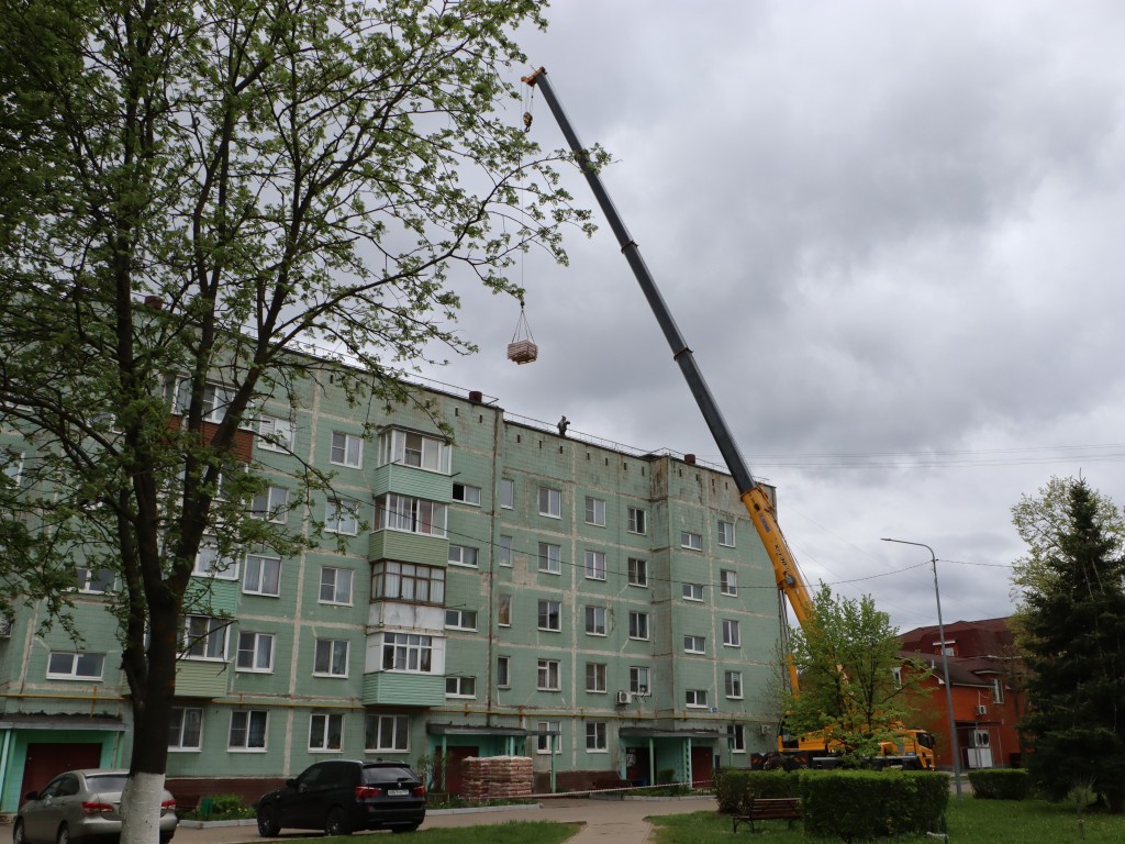 Многоквартирные дома на 18 улицах округа отремонтируют до 18 мая