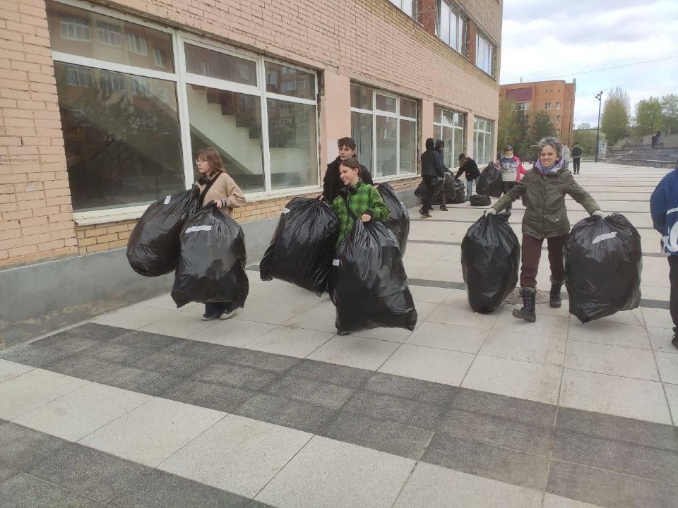 Экоактивисты собрали почти тонну вторсырья во Фрязине