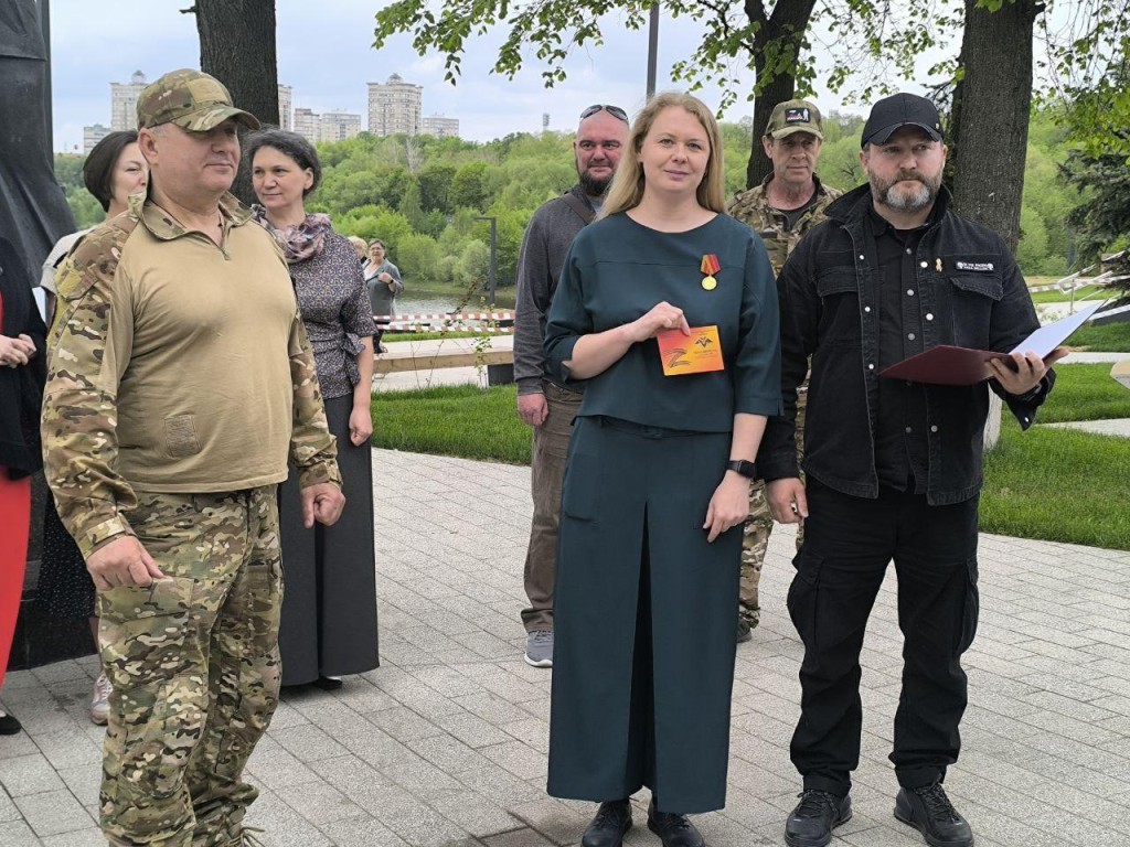 Из зоны СВО доставили награды волонтерам Раменского за помощь фронту