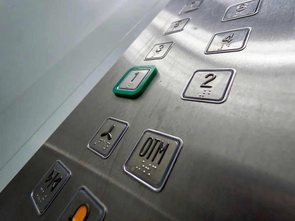 В Подмосковье более 350 домов получат новые лифты