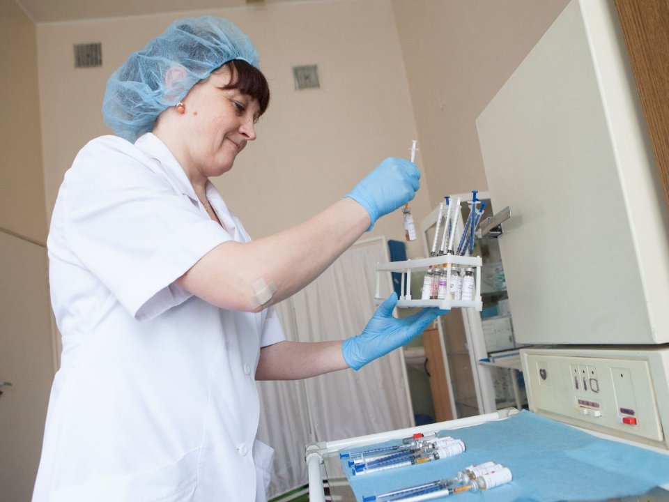 Защититься от клещевого энцефалита и кори можно за одну вакцинацию