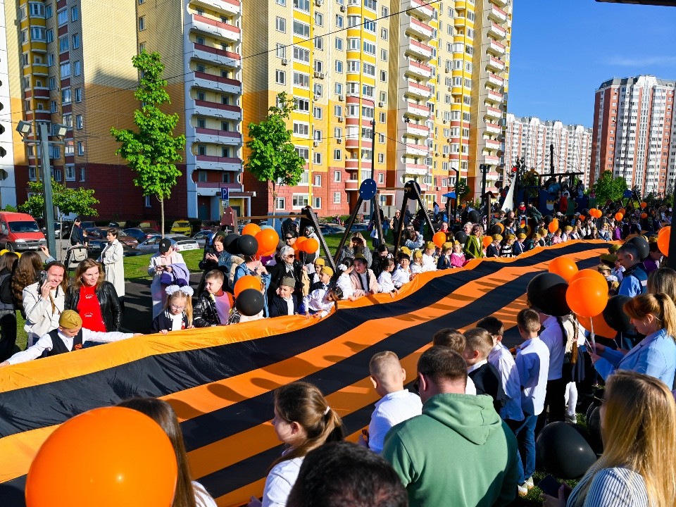 Школа Ленинского округа побила два рекорда Московской области