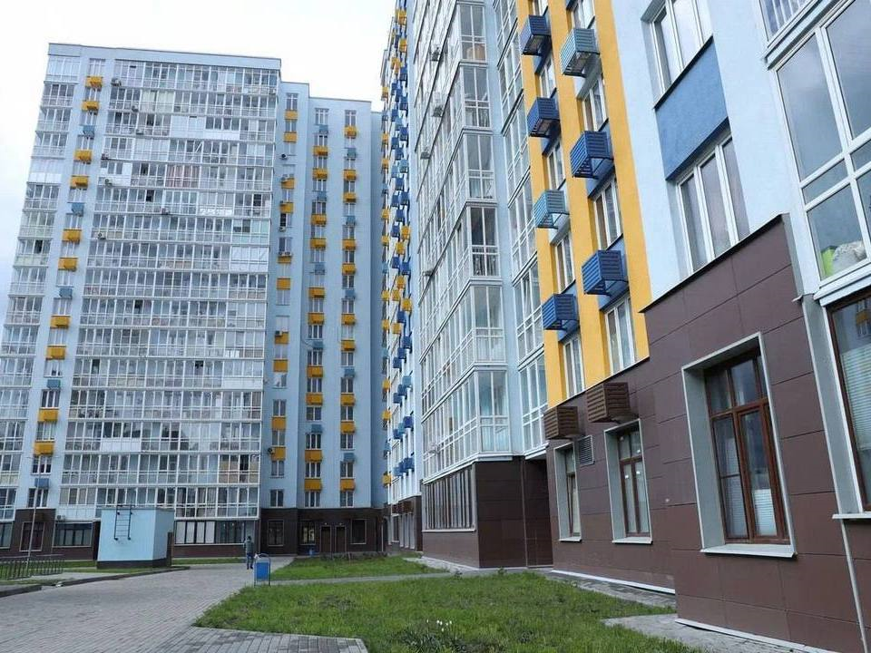 Недочеты в домах на проспекте Астрахова устранят под контролем жителей Мытищ