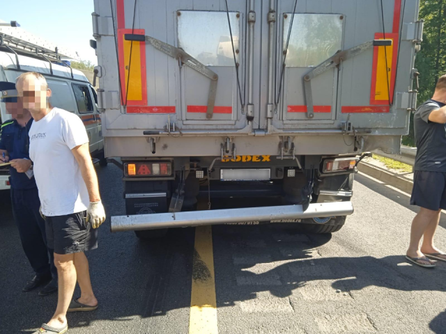 Спасатели деблокировали водителя после крупного ДТП на трассе М-4 «Дон»