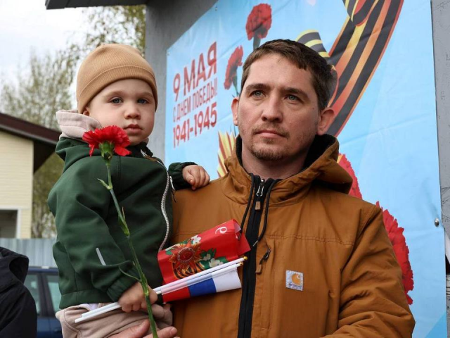 Жители Семкино открыли памятник советским бойцам, погибшим на полях сражений