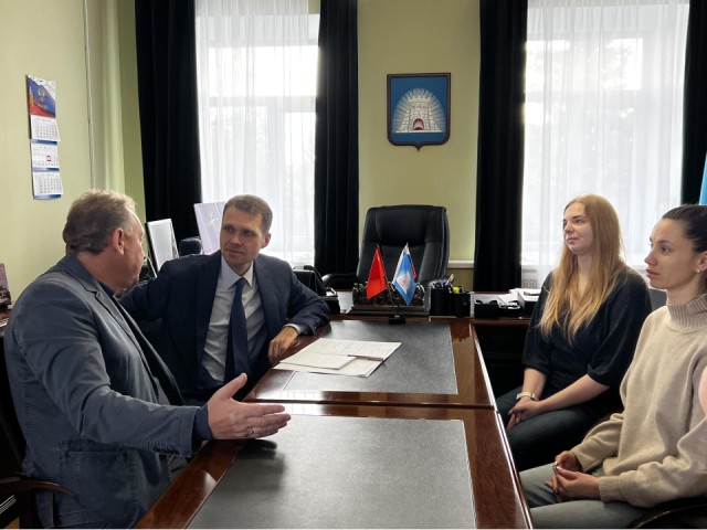 Депутат Госдумы Никита Чаплин провел встречу с жителями в Зарайске