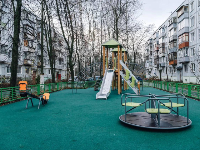 Во дворе на улице Беляева в Щелкове обновят детскую площадку