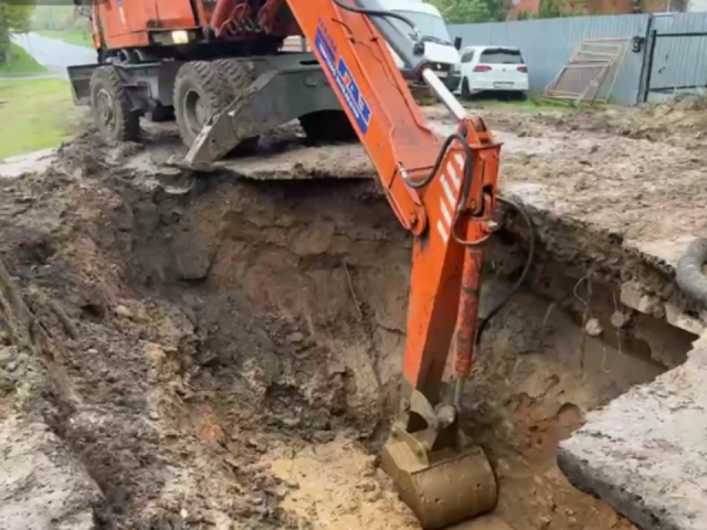 В Серпухове восстановлено водоснабжение на улице Ивана Болотникова