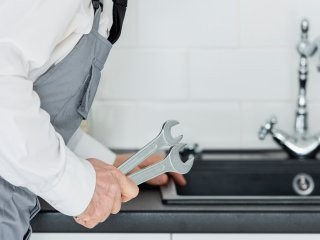 Коммунальные службы устранили затопление квартир в доме на Дирижабельной улице
