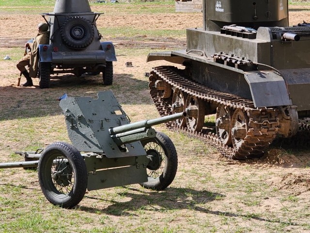 Историю военной техники в анимации рассказали школьники из Можайска
