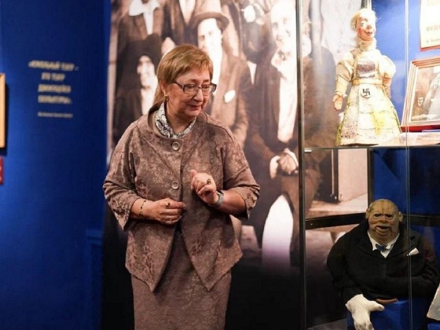 В Сергиевом Посаде открылась выставка знаменитых кукол Петрушка