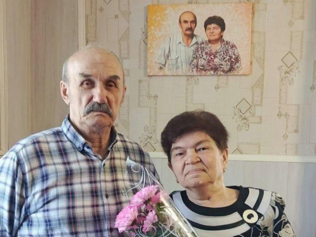 Любовь со школьной скамьи: супруги из Шаховской отметили 55 лет совместной жизни