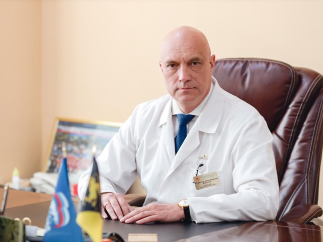 Химкинская больница поздравила медсестер с их международным Днем