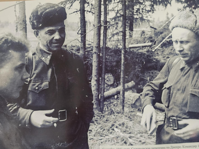 Уникальные военные фотографии представили на выставке в Звенигороде