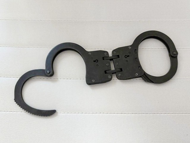 Мужчина, ударивший пожилого волонтера, задержан сотрудниками полиции в Протвино