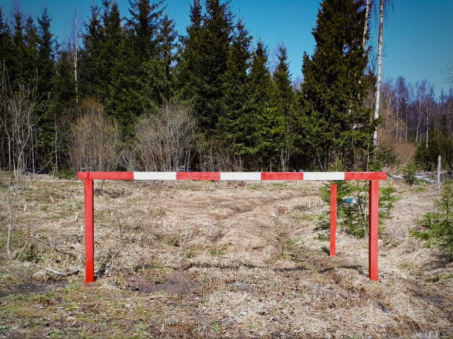 Незаконный шлагбаум на въезде в Редькино демонтируют