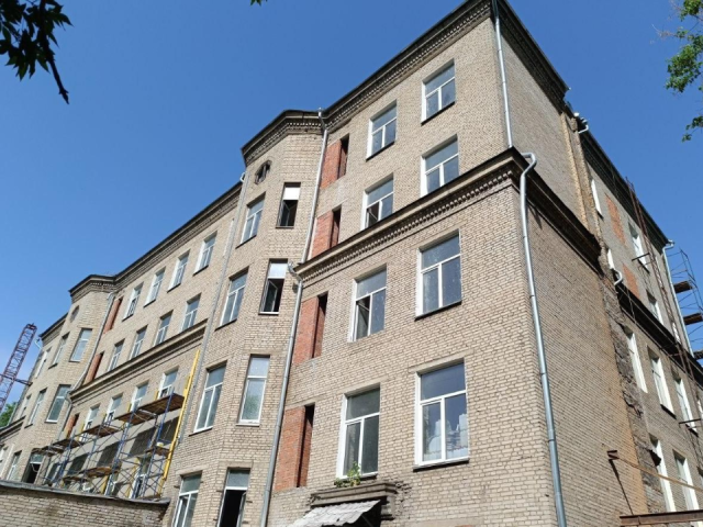 Капремонт школы №8 в Химках завершен на 40%