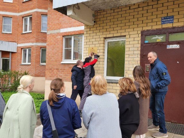 В честь героя войны Марии Барсученко в Дмитрове установили памятную табличку