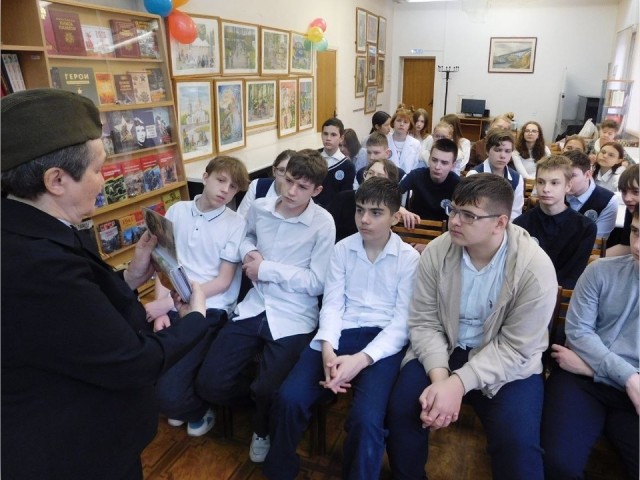 Письма с войны, стихи и память: школьники из Химок узнали о фронтовом пути героя
