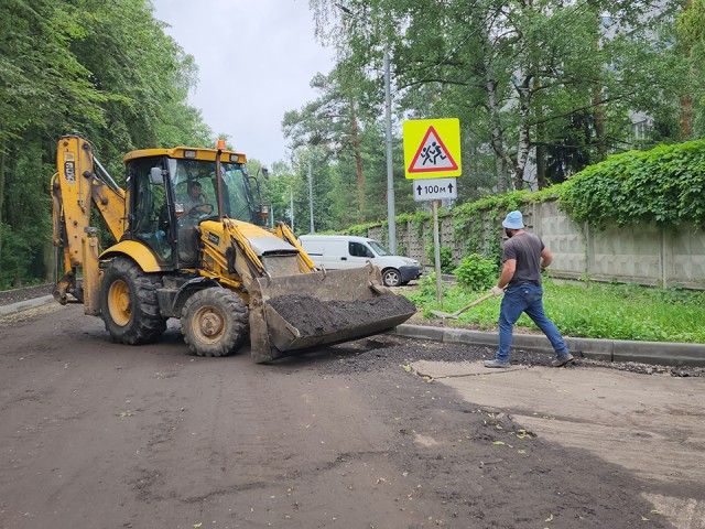 Дорогу и тротуар отремонтируют на Задорожной улице в Ивантеевке к началу июля