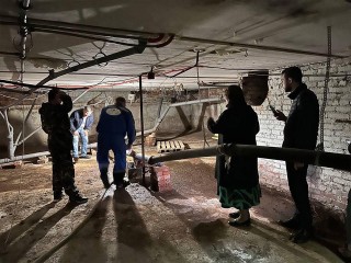 В доме на Речной улице в Долгопрудном устранят протечки и восстановят лифт