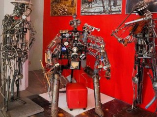 Электростальские школьники представили на ВДНХ роботов собственного изготовления