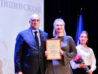 В Химках наградили выдающихся медсестер и медбратьев