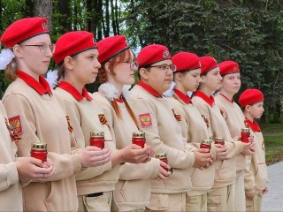В память о Героях Великой Отечественной войны в Луховицах зажгли «Свечи памяти»