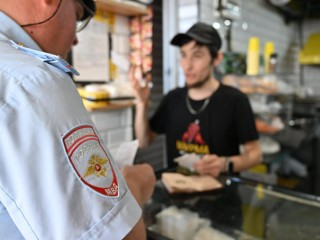 В Подмосковье снесли незаконные киоски