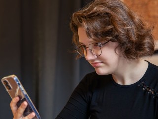 Мошенники начали активно обзванивать выпускников в преддверии ЕГЭ