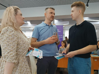 Можайская больница представила вакансии на Ярмарке в Рязани