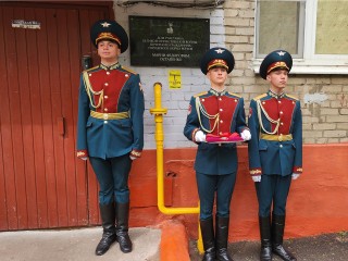 В Реутове установили пять именных табличек ветеранам войны