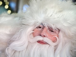 Дед Мороз дал жару на детской площадке в Королеве